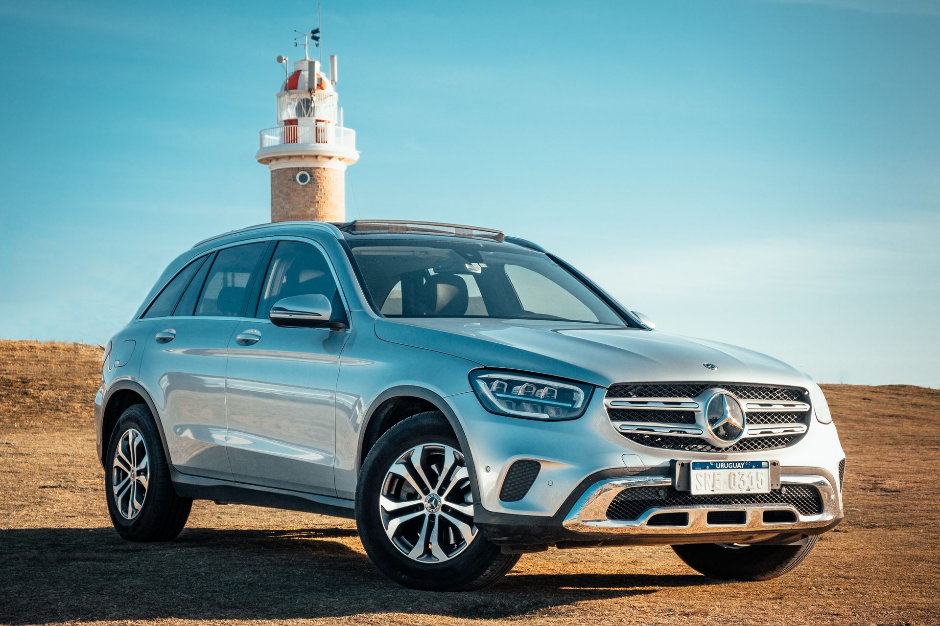 Mercedes-Benz GLC 200 - Exterior con faro